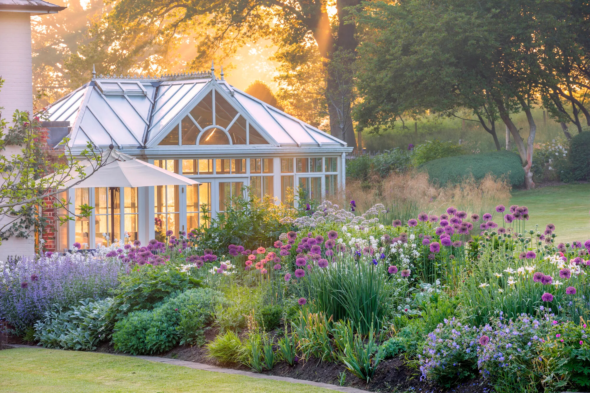 Large Essex Country Garden - Gallery 02