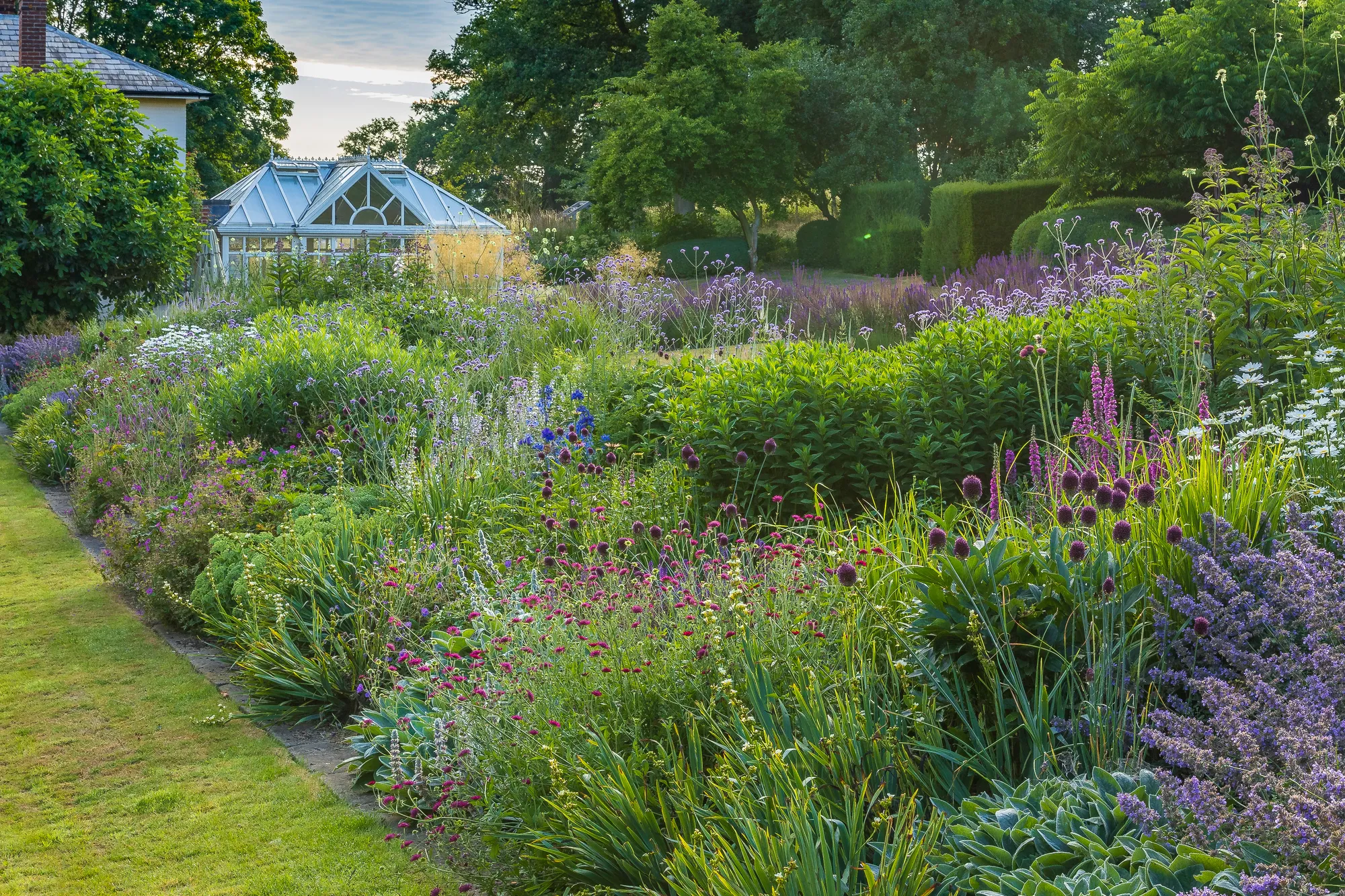 Large Essex Country Garden - Gallery 07