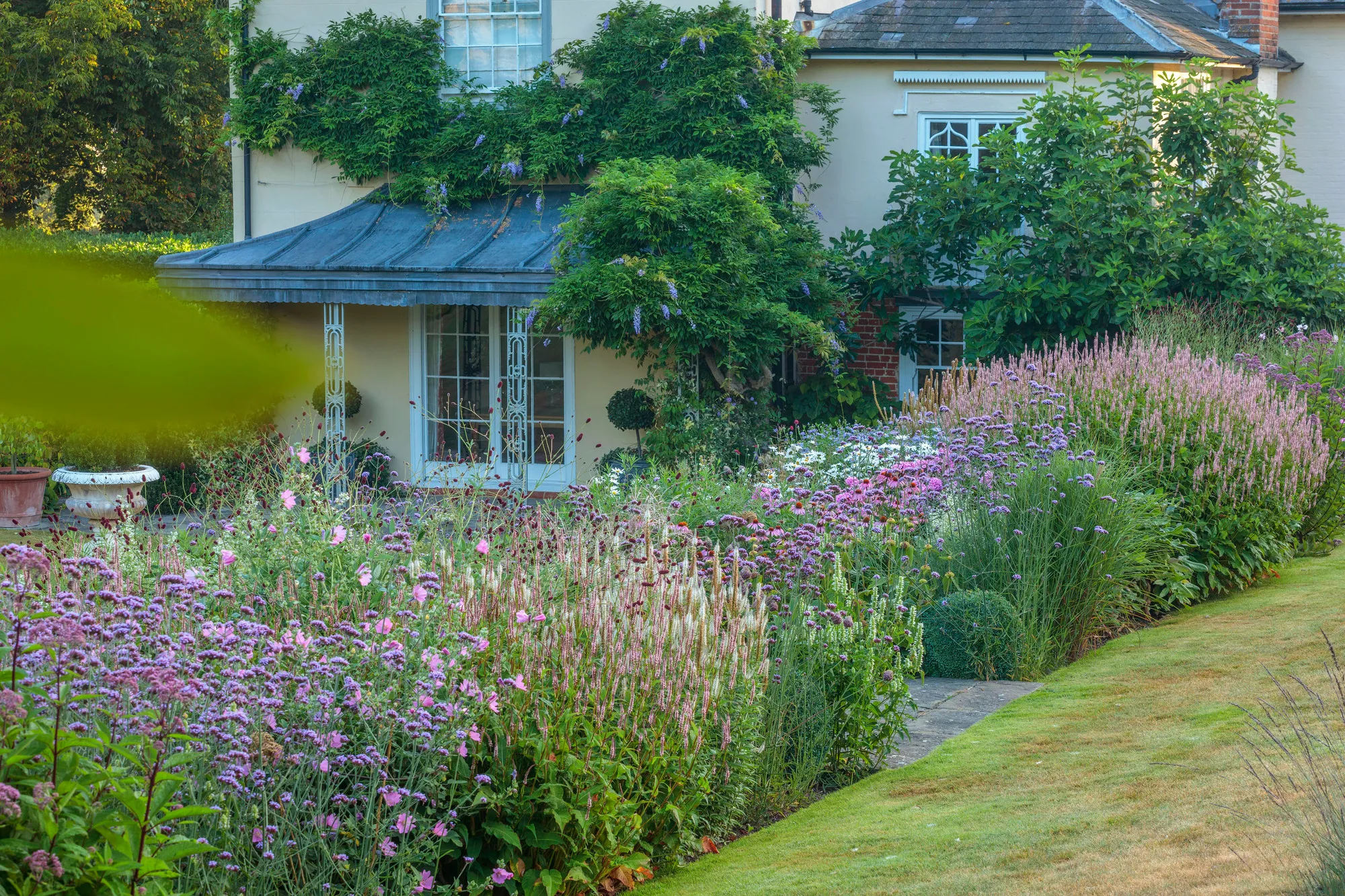 Large Essex Country Garden - Gallery 10